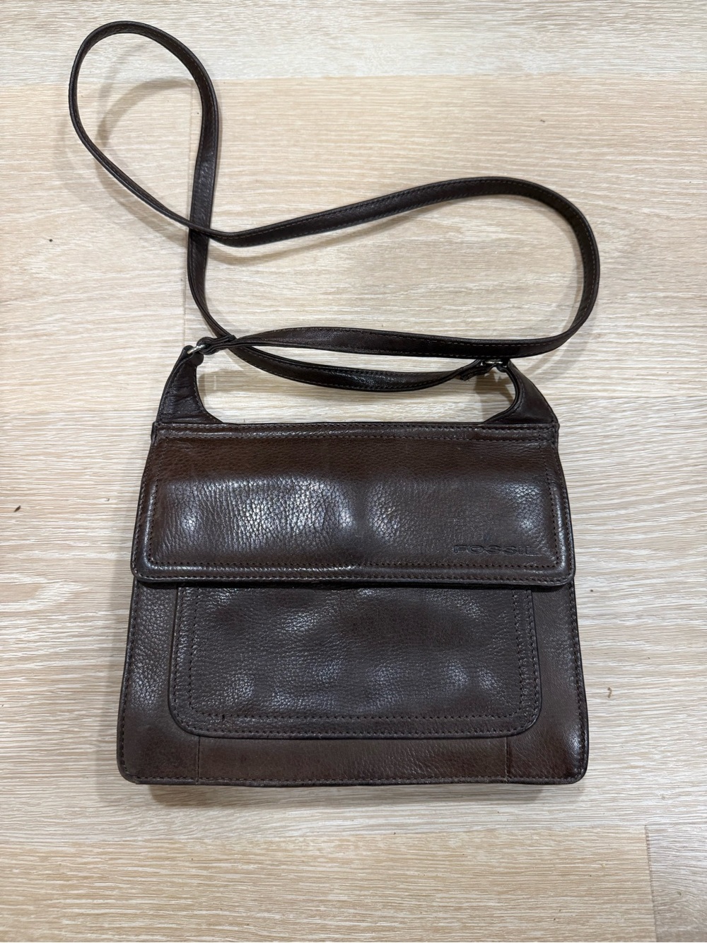 Fossil Vintage Dark Brown Leather Messenger Crossbody